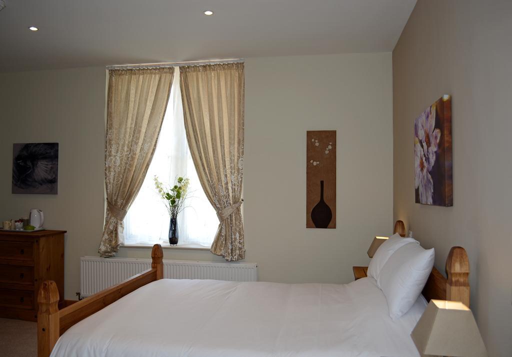 The Mount Hotel Malton Room photo